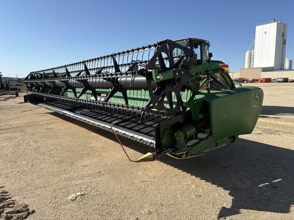 Image of John Deere 635FD equipment image 2