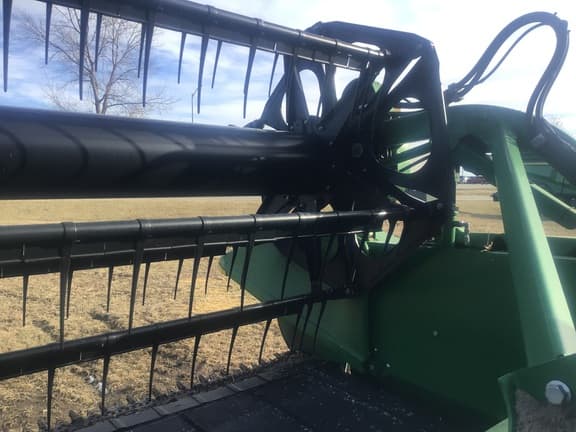 Image of John Deere 635FD equipment image 3