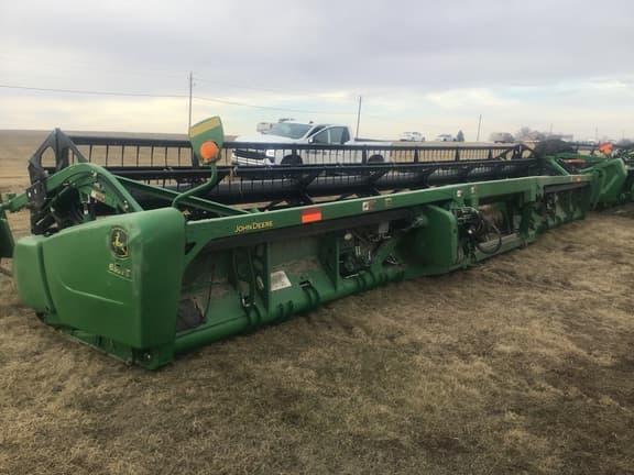 Image of John Deere 635FD equipment image 1