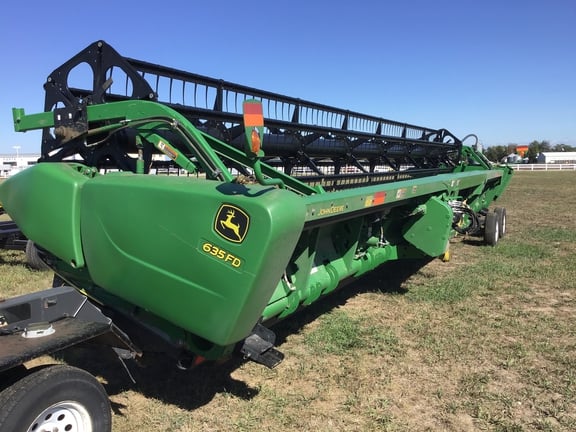 SOLD - 2012 John Deere 635FD Stock No. 420674 Harvesting with 35 ft ...
