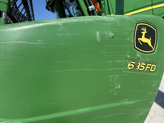 Image of John Deere 635FD equipment image 1