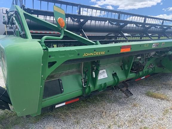 Image of John Deere 635FD equipment image 3