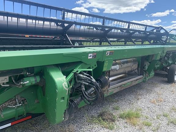 Image of John Deere 635FD equipment image 4