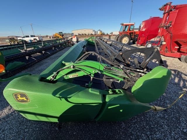 Image of John Deere 635FD equipment image 4