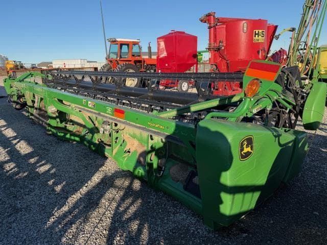 Image of John Deere 635FD equipment image 3