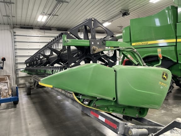 Main image John Deere 635FD