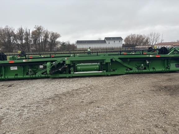 Image of John Deere 635FD equipment image 2