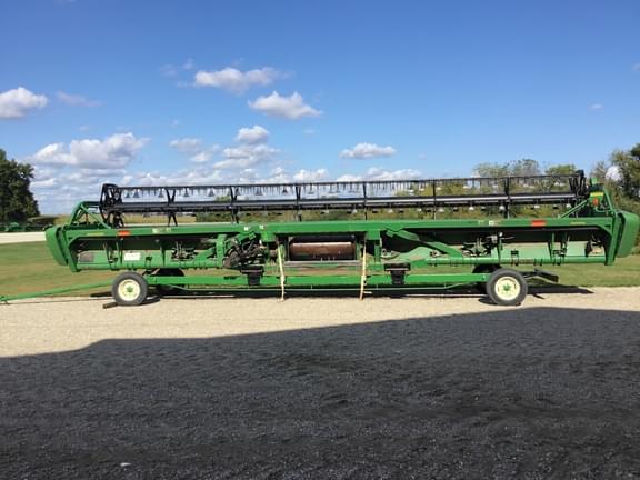 Image of John Deere 635FD equipment image 2
