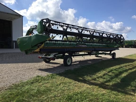 Image of John Deere 635FD equipment image 3