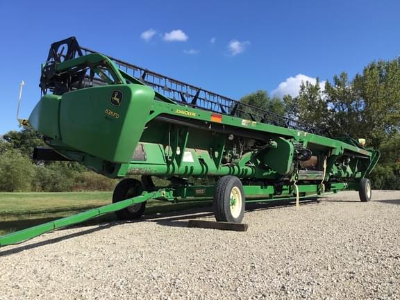 Image of John Deere 635FD equipment image 4