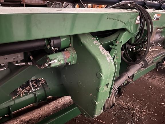 Image of John Deere 635FD equipment image 3