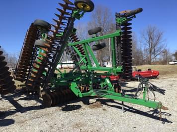 Main image John Deere 637