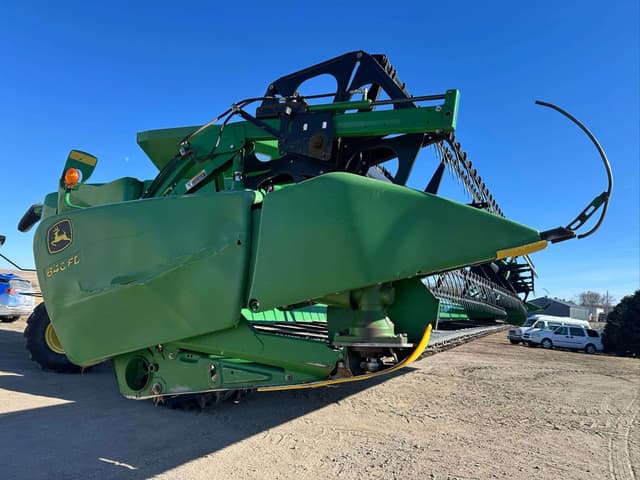Image of John Deere 640FD equipment image 3