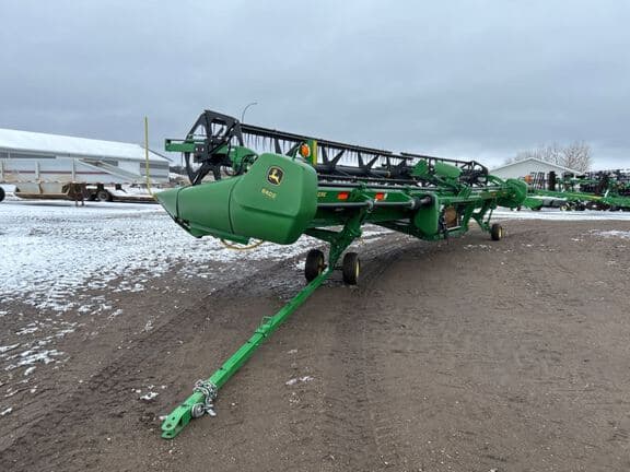 Image of John Deere 640D equipment image 2