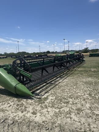 Image of John Deere 640D equipment image 1