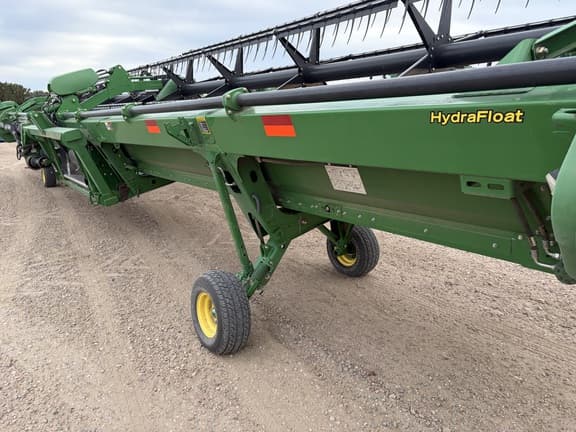 Image of John Deere 640D equipment image 1