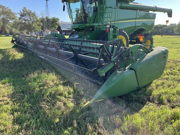 Image of John Deere 640FD Primary image
