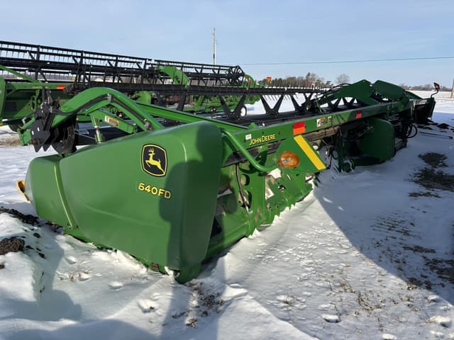 Image of John Deere 640FD equipment image 4