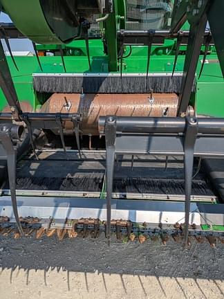 Image of John Deere 640FD equipment image 4
