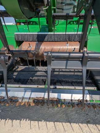 Image of John Deere 640FD equipment image 4