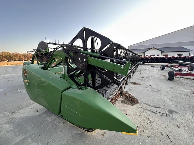 Image of John Deere 640FD equipment image 3