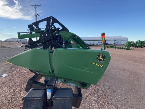 Main image John Deere 640FD
