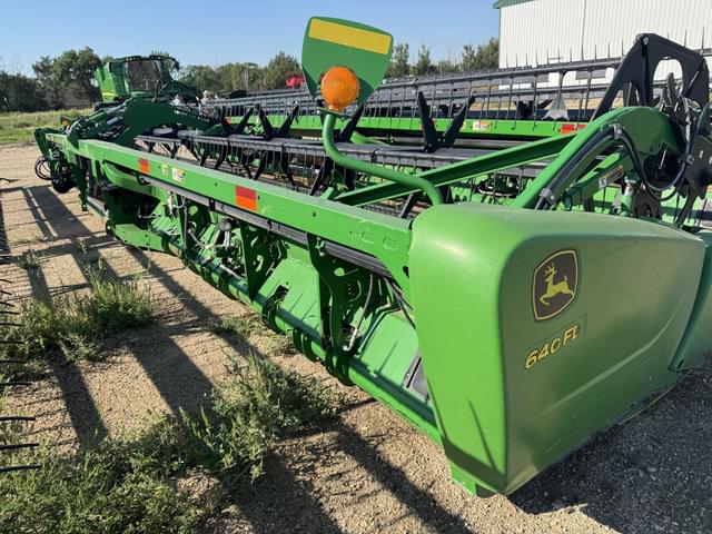 Image of John Deere 640FD equipment image 3