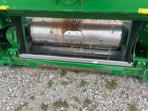 Image of John Deere 640FD equipment image 4