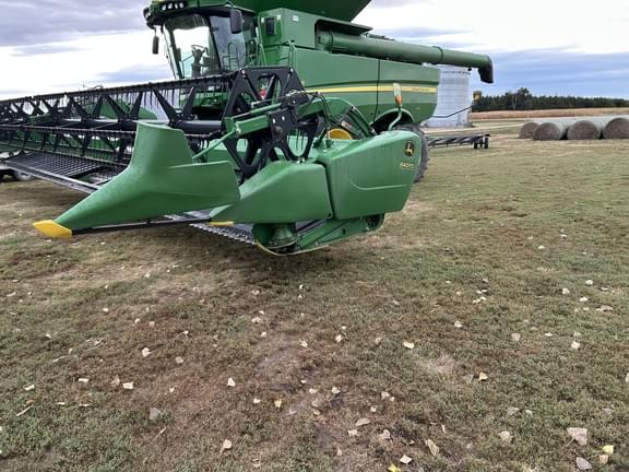 Image of John Deere 640FD Primary image