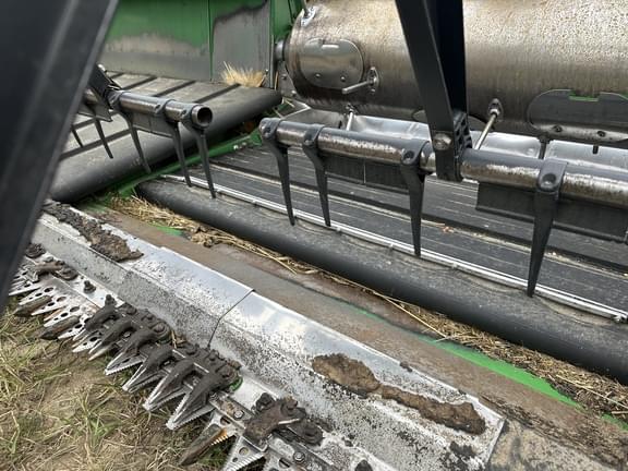 Image of John Deere 640FD equipment image 3