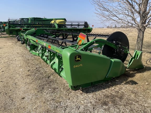 Main image John Deere 640FD