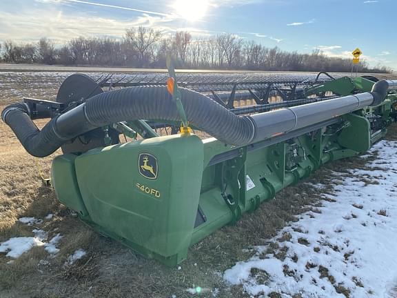 Image of John Deere 640FD equipment image 4