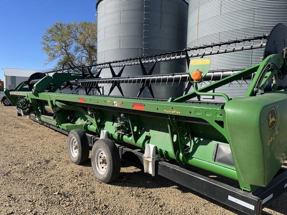 Image of John Deere 640FD equipment image 4