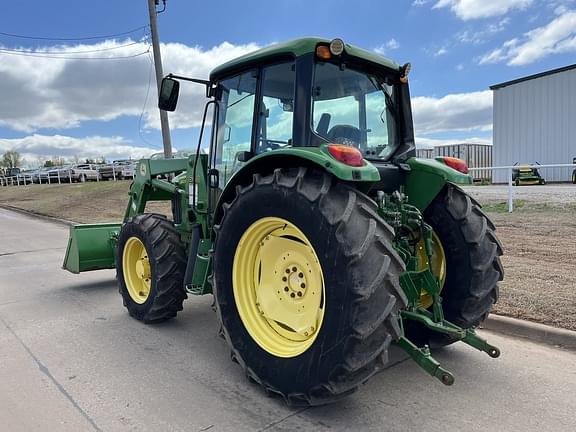 Image of John Deere 6430 equipment image 2