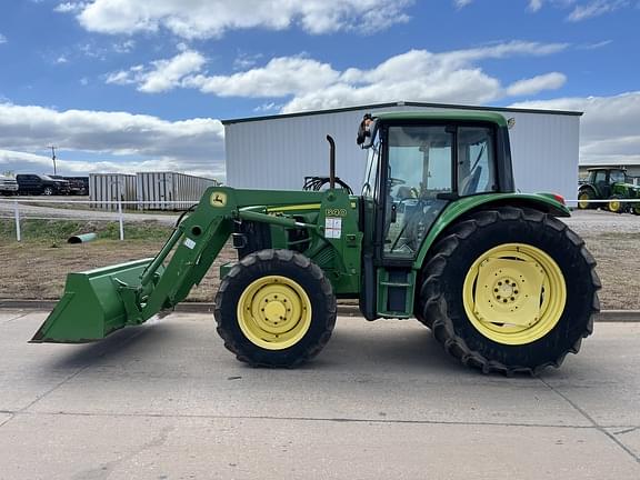 Image of John Deere 6430 equipment image 1