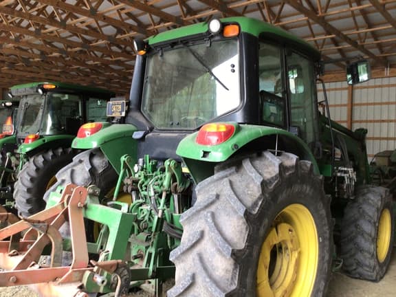 Image of John Deere 6430 equipment image 1