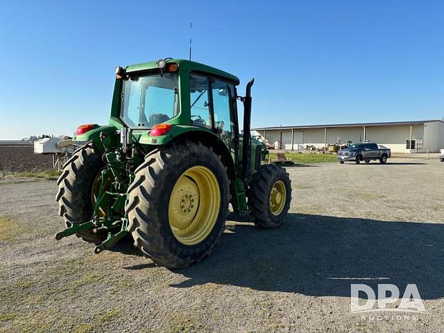 Image of John Deere 6430 equipment image 2