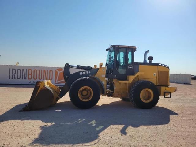 Image of John Deere 644K equipment image 1