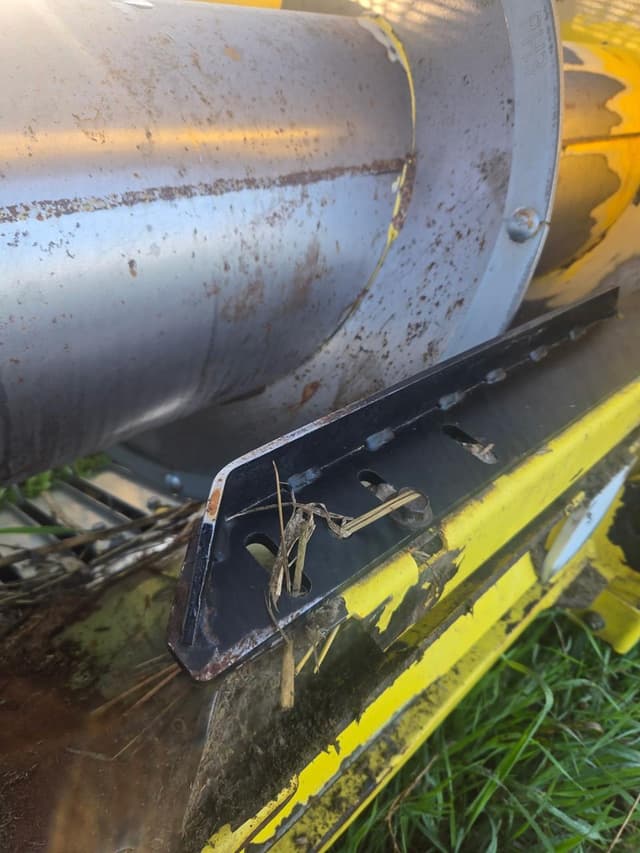 Image of John Deere 645C equipment image 3