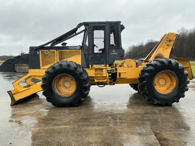 Image of John Deere 648G-II equipment image 1