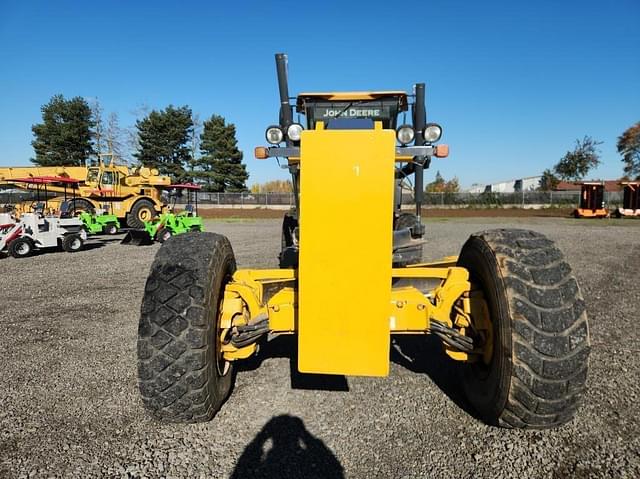 Image of John Deere 672G equipment image 1