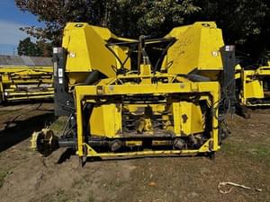 2012 John Deere 678 Image