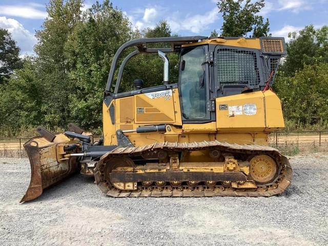 Image of John Deere 700K LGP equipment image 2