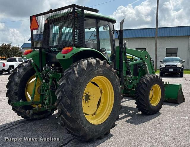 Image of John Deere 7130 equipment image 4