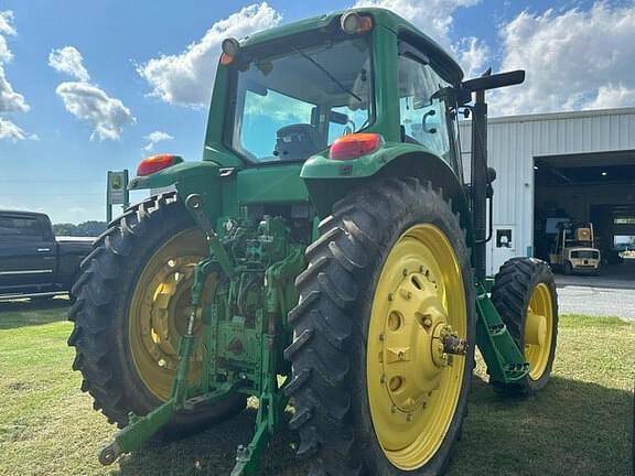 Image of John Deere 7130 equipment image 3