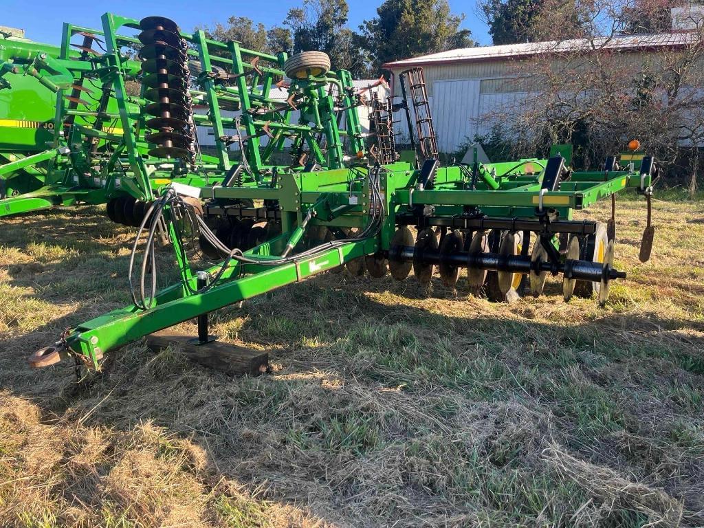 Image of John Deere 714 Primary image