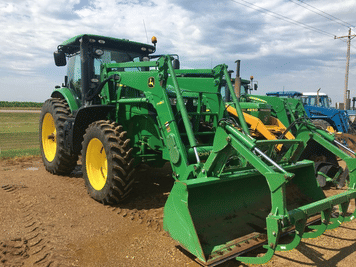 Main image John Deere 7200R