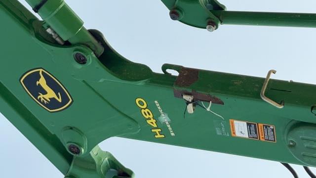 Image of John Deere 7200R equipment image 4