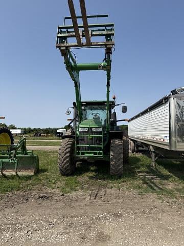Image of John Deere 7200R equipment image 1