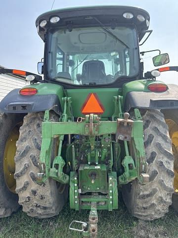 Image of John Deere 7200R equipment image 3